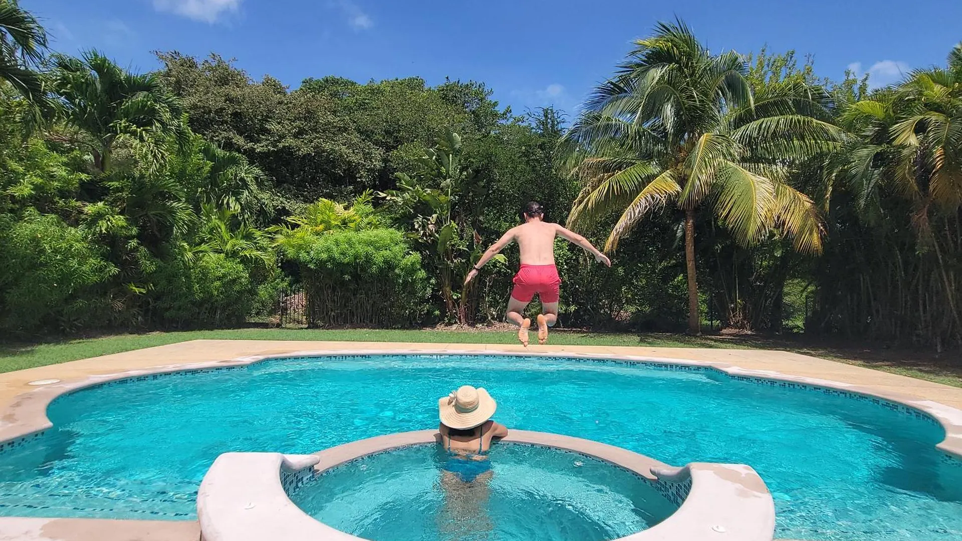 Casa Rojas Villa Bon Accord Village
