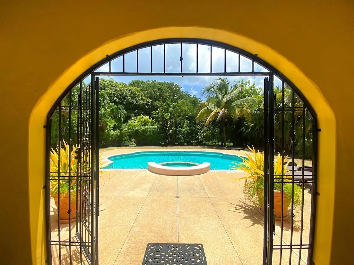 Casa Rojas Villa Bon Accord Village