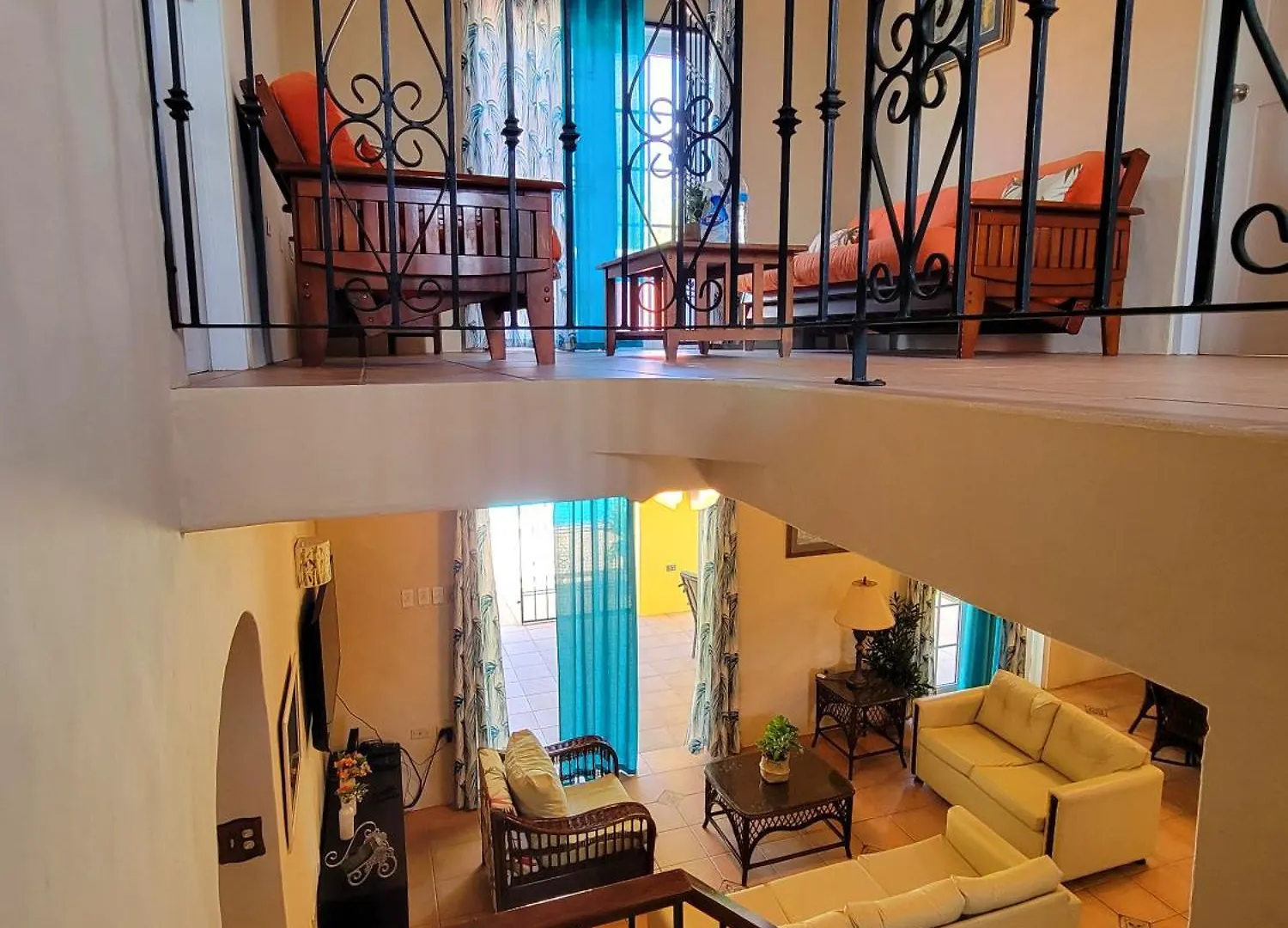 Casa Rojas Villa Bon Accord Village