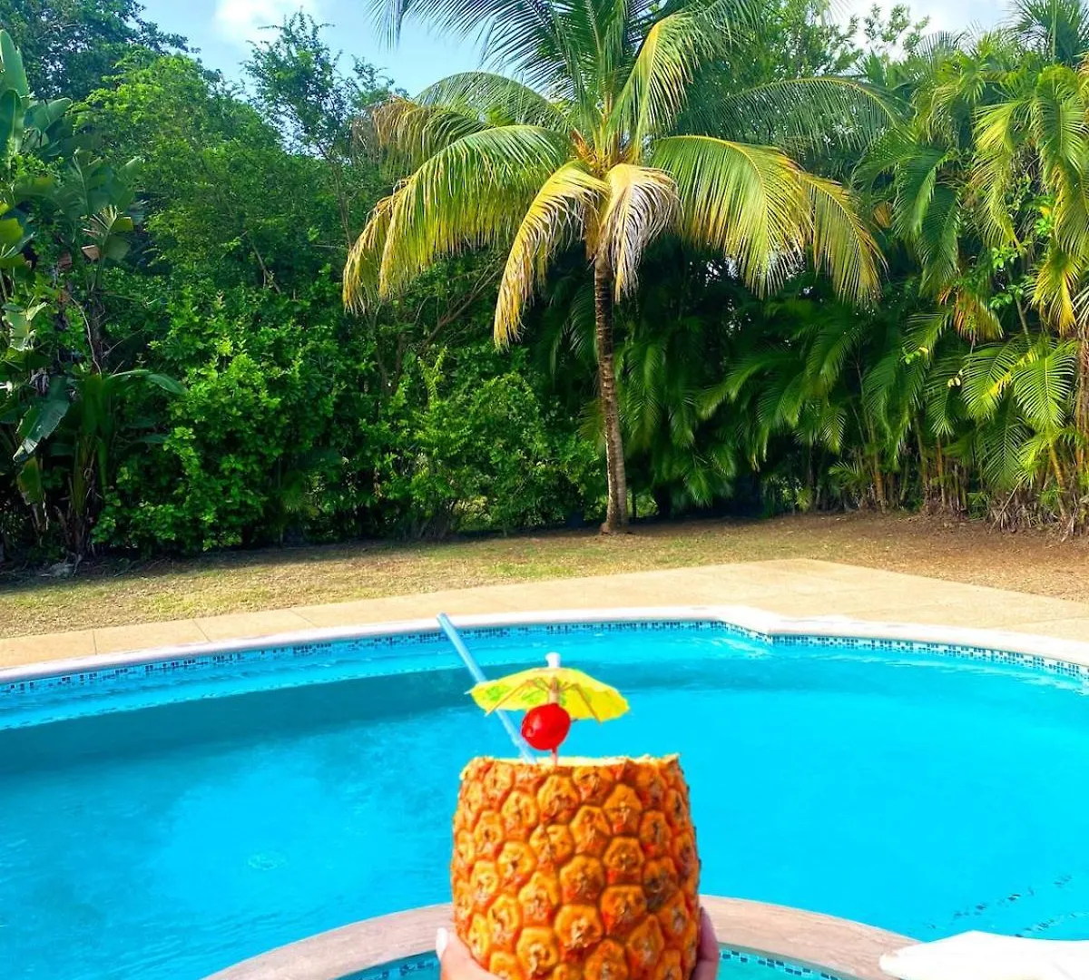 Casa Rojas Villa Bon Accord Village