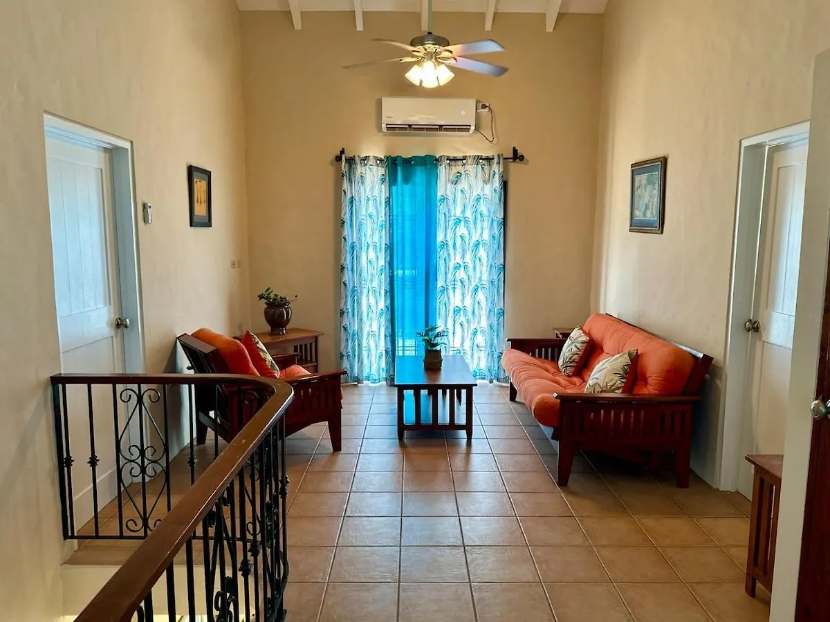 Casa Rojas Villa Bon Accord Village